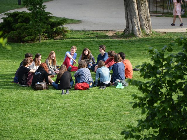 Vil fremme dialog
